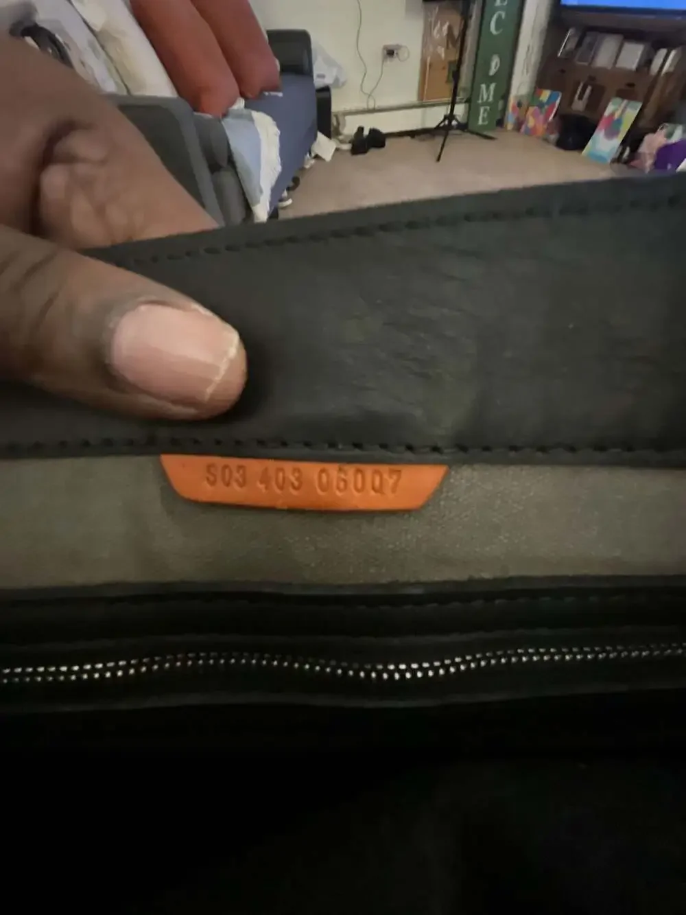 Shinola Detroit Slim Leather Messenger Bag in Black